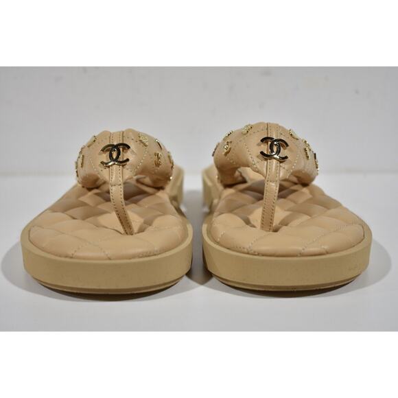 Chanel 23P Beige Quilted Charms Padded Pool Thong Logo Mule Slide Flat Sandal 38 - Picture 6 of 12